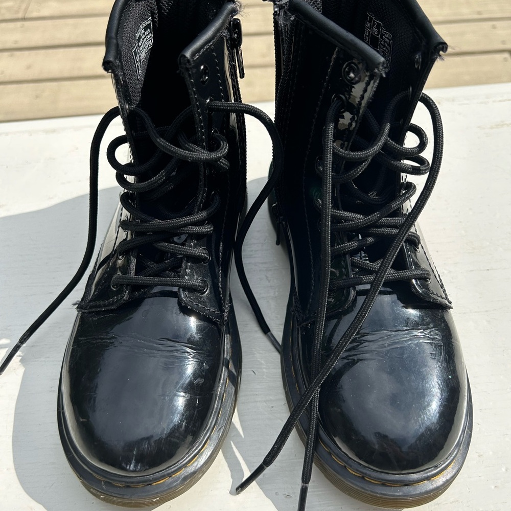 Dr. Martens Black Lace Up Patent Leather Delaney Boots Kid's Size 2